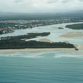 Aerial view, Noosa River mouth and Bar, Noosa Heads, 10 September 2003