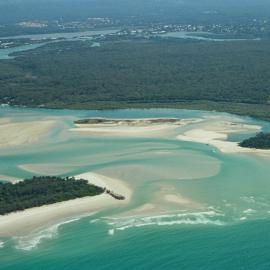 Aerial view, Noosa River mouth and Bar, Noosa Heads, 10 September 2003