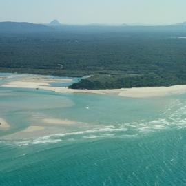Aerial view, Noosa River mouth and Bar, Noosa Heads, 10 September 2003