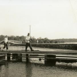 Daytrippers, Parkyn Jetty, Tewantin