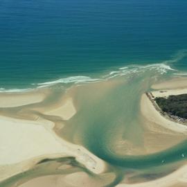 Aerial view, Noosa River mouth and Bar, Noosa Heads, 16 April 2007