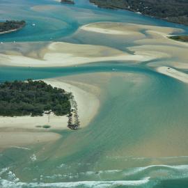 Aerial view, Noosa River mouth and Bar, Noosa Heads, 16 April 2007