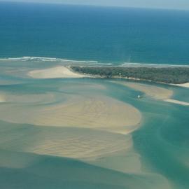 Aerial view, Noosa River mouth and Bar, Noosa Heads, 18 February 2003