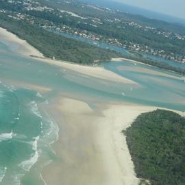 Aerial view, Noosa River mouth and Bar, Noosa Heads, 18 February 2003
