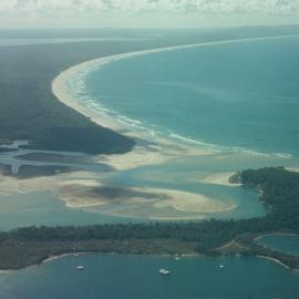 Aerial view, Noosa River mouth and Bar, Noosa Heads, 17 May 2007