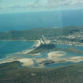 Aerial view, Noosa River mouth and Bar, Noosa Heads, 17 May 2007