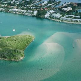 Aerial view, Noosa River, Noosa Heads, 4 January 2007