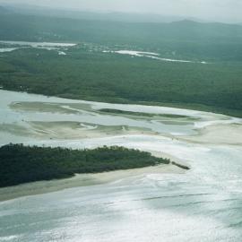 Aerial view, Noosa River mouth and Bar, Noosa Heads, 4 January 2007