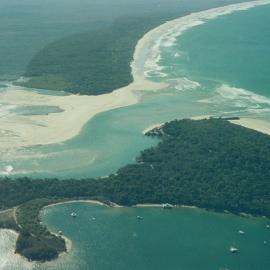 Aerial view, Noosa River mouth and Bar, Noosa Heads, 10 August 2006