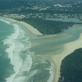 Aerial view, Noosa River mouth and Bar, Noosa Heads, 10 August 2006