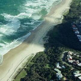 Aerial view, Sunshine Beach, 10 February 2005