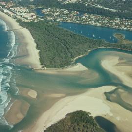 Aerial view, Noosa River mouth and Bar, Noosa Heads, 19 March 2007
