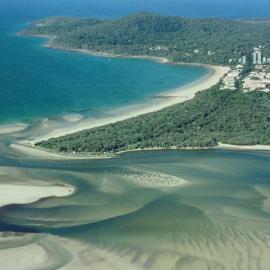 Aerial view, Noosa River mouth and Bar, Noosa Heads, 23 April 2005