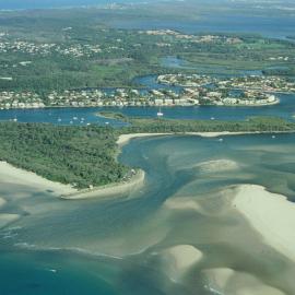 Aerial view, Noosa River mouth and Bar, Noosa Heads, 23 April 2005