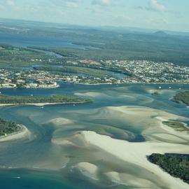 Aerial view, Noosa River mouth and Bar, Noosa Heads, 23 April 2005