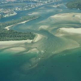 Aerial view, Noosa River mouth and Bar, Noosa Heads, 23 April 2005