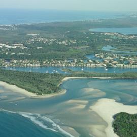 Aerial view, Noosa River mouth and Bar, Noosa Heads, 25 May 2005