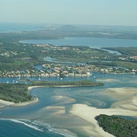 Aerial view, Noosa River mouth and Bar, Noosa Heads, 25 May 2005