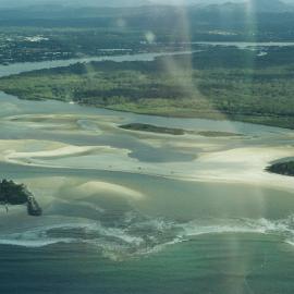 Aerial view, Noosa River mouth and Bar, Noosa Heads, 26 April 2005