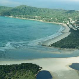Aerial view, Noosa River mouth and Bar, Noosa Heads, 26 April 2005