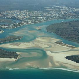 Aerial view, Noosa River mouth and Bar, Noosa Heads, 31 July 2007