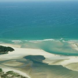 Aerial view, Noosa River mouth and Bar, Noosa Heads, 7 October 2006