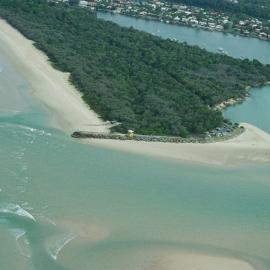 Aerial view, Noosa River mouth and Bar, Noosa Heads, 20 February 2007