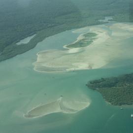 Aerial view, Noosa River mouth and Bar, Noosa Heads, 10 April 2005