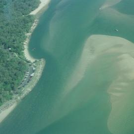 Aerial view, Noosa River mouth, Noosa Heads, 10 April 2005