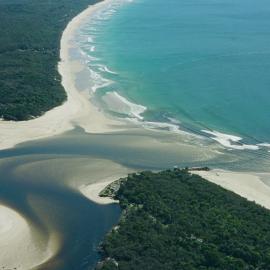 Aerial view, Noosa River mouth and Bar, Noosa Heads, 20 June 2007