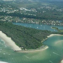 Aerial view, Noosa River mouth and Bar, Noosa Heads, 17 December 2005