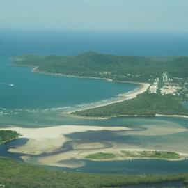 Aerial view, Noosa River mouth and Bar, Noosa Heads, 17 December 2005