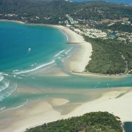 Aerial view, Noosa River mouth and Bar, Noosa Heads, 18 September 2005