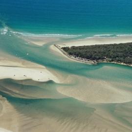 Aerial view, Noosa River mouth and Bar, Noosa Heads, 18 September 2005
