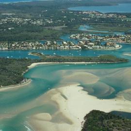 Aerial view, Noosa River mouth and Bar, Noosa Heads, 18 September 2005