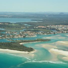 Aerial view, Noosa River mouth and Bar, Noosa Heads, 18 September 2005