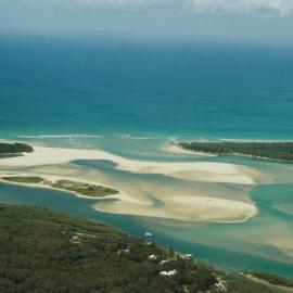 Aerial view, Noosa River mouth and Bar, Noosa Heads, 18 November 2006