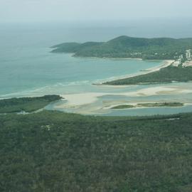 Aerial view, Noosa River mouth and Bar, Noosa Heads, 20 December 2006