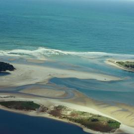 Aerial view, Noosa River mouth and Bar, Noosa Heads, 27 July 2005