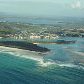 Aerial view, Noosa River mouth and Bar, Noosa Heads, 27 July 2005