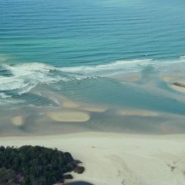 Aerial view, Noosa River mouth and Bar, Noosa Heads, 27 July 2005