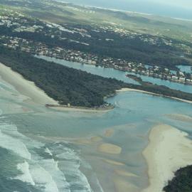 Aerial view, Noosa River mouth and Bar, Noosa Heads, 27 July 2005