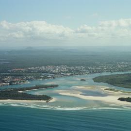 Aerial view, Noosa River mouth and Bar, Noosa Heads, 30 January 2006