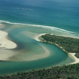 Aerial view, Noosa River mouth and Bar, Noosa Heads, 30 January 2006