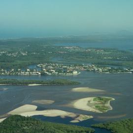 Aerial view, Noosa River mouth and Bar, Noosa Heads, 1 March 2004