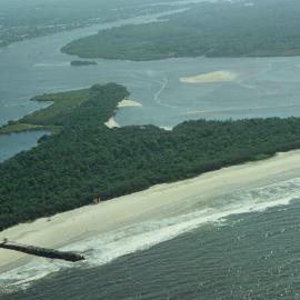 Aerial view, Noosa River mouth and Bar, Noosa Heads, 1 March 2004