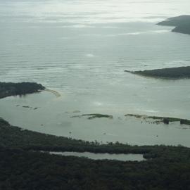 Aerial view, Noosa River mouth and Bar, Noosa Heads, 1 March 2004