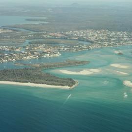 Aerial view, Noosa River mouth and Bar, Noosa Heads, 7 August 2007