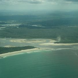 Aerial view, Noosa River mouth and Bar, Noosa Heads, 10 September 2007