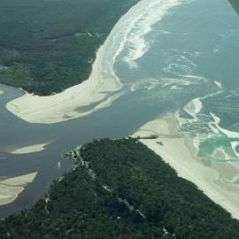 Aerial view, Noosa River mouth and Bar, Noosa Heads, 10 September 2007